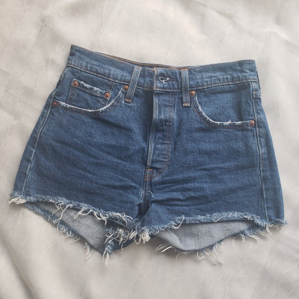 Levi's 501 Denim Shorts size 25